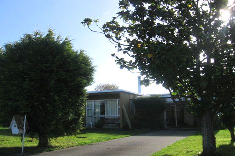 Photo of property in 29 Somerset Crescent, Highbury, Palmerston North, 4412