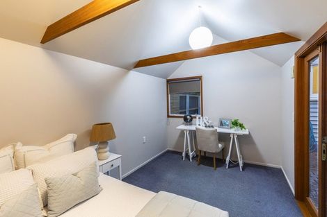 Photo of property in 94 Hawthorne Street, Strowan, Christchurch, 8052