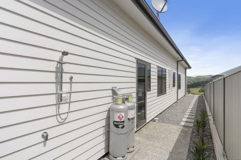 Photo of property in 21 Manatu Close, Whangamata, 3691