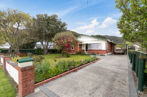 Photo of property in 22 Burnside Street, Waterloo, Lower Hutt, 5011