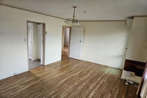 Photo of property in 51 Hartford Crescent, Totara Park, Upper Hutt, 5018