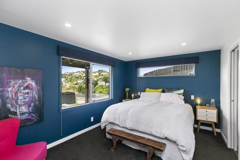 Photo of property in 27 Voltaire Street, Karori, Wellington, 6012