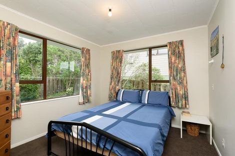 Photo of property in 76 Thurleigh Grove, Karori, Wellington, 6012