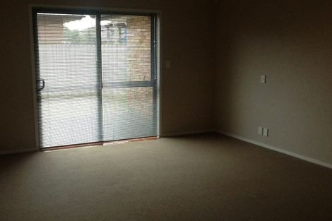 Photo of property in 487 Te Irirangi Drive, Flat Bush, Auckland, 2013