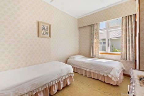 Photo of property in 33 Athens Street, Miramar, Wellington, 6022