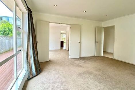 Photo of property in 27c Swanson Road, Henderson, Auckland, 0610