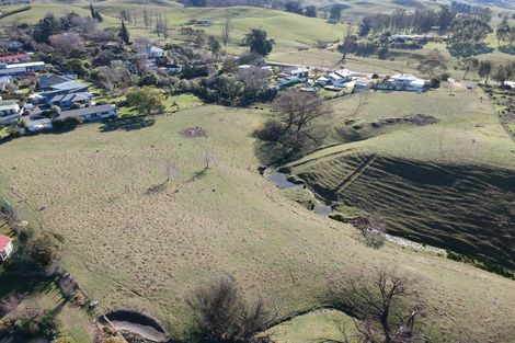 Photo of property in 83 Abbotsford Road, Waipawa, 4210