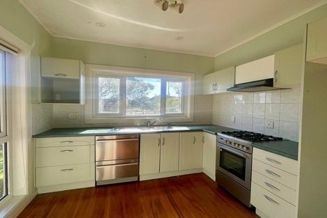 Photo of property in 69 Terry Street, Blockhouse Bay, Auckland, 0600