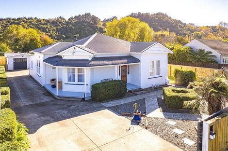 Photo of property in 1 Arran Place, Aramoho, Whanganui, 4500