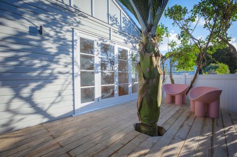 Photo of property in 26b Clinton Avenue, Te Atatu Peninsula, Auckland, 0610