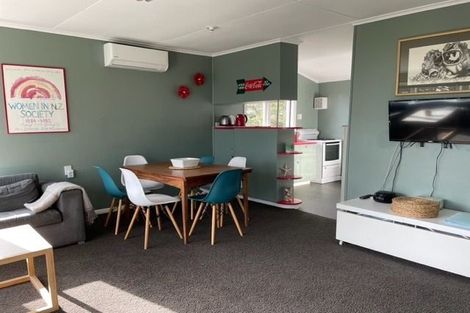Photo of property in 52 Tutere Street, Waikanae Beach, Waikanae, 5036