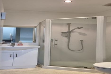 Photo of property in 4/129 The Parade, Island Bay, Wellington, 6023