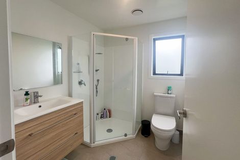 Photo of property in 12/12 Tawa Road, Te Atatu Peninsula, Auckland, 0610