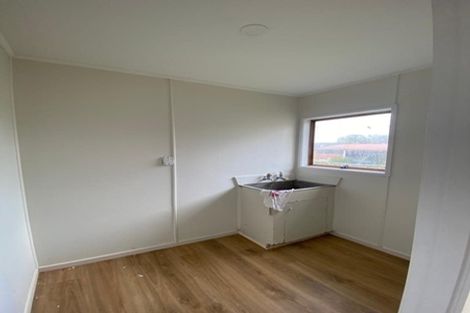 Photo of property in 118 Shifnal Drive, Randwick Park, Auckland, 2105