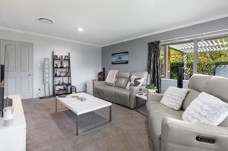 Photo of property in 19 Roger Guy Place, Welcome Bay, Tauranga, 3175