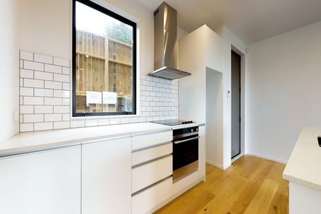 Photo of property in 12/62 Spenmoor Street, Newlands, Wellington, 6037