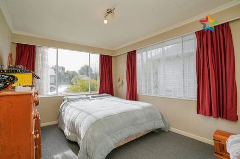 Photo of property in 71 Lowe Street, Avenal, Invercargill, 9810