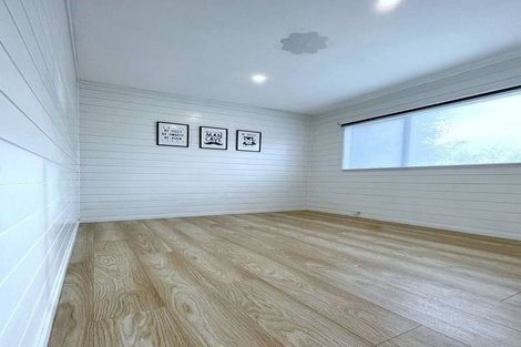 Photo of property in 7 Coubray Place, Botany Downs, Auckland, 2010