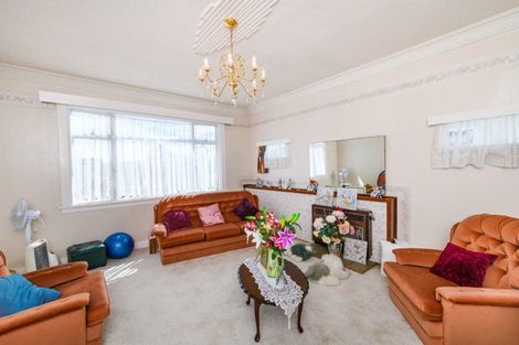 Photo of property in 5 Fairview Avenue, Feilding, 4702