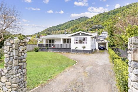 Photo of property in 59 Elizabeth Street, Waikanae, 5036