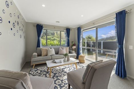 Photo of property in 3 Mooring Close, Whitby, Porirua, 5024