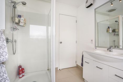 Photo of property in 41b Beach Road, Pahurehure, Papakura, 2113