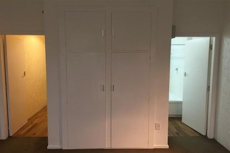 Photo of property in 4j Rutland Street, Picton, 7220