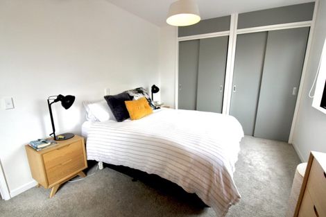 Photo of property in 76 Brougham Street, Mount Victoria, Wellington, 6011