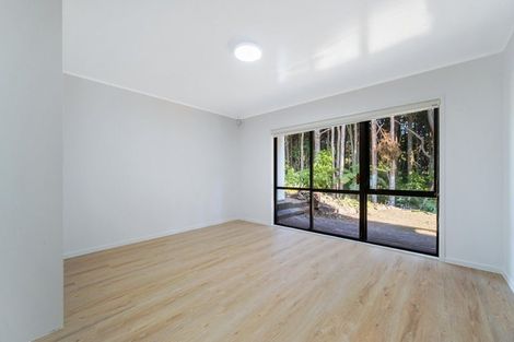 Photo of property in 30 Paulownia Place, Totara Heights, Auckland, 2105