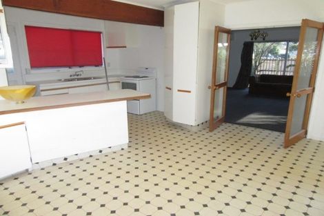 Photo of property in 58 Niven Street, Avondale, Christchurch, 8061