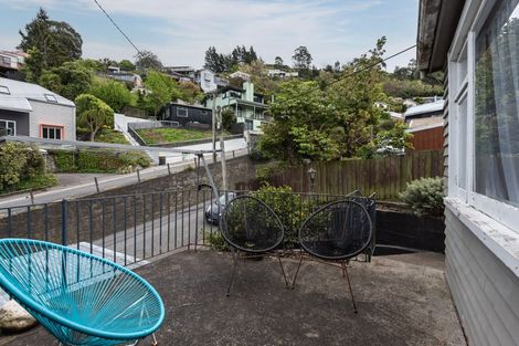 Photo of property in 22 Hawkhurst Road, Lyttelton, 8082