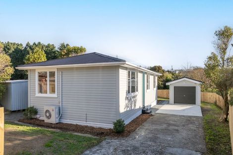 Photo of property in 36 Waihora Crescent, Waitangirua, Porirua, 5024