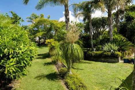 Photo of property in 994 Papamoa Beach Road, Papamoa Beach, Papamoa, 3118