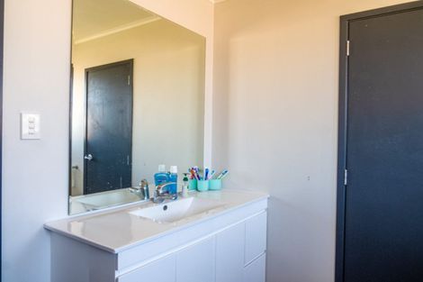 Photo of property in 6 Matipo Place, Edgecumbe, 3120