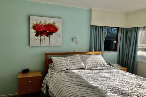 Photo of property in 1 Riverlea Avenue, Pakuranga, Auckland, 2010