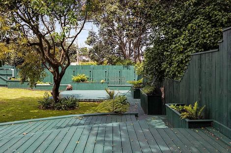 Photo of property in 10 Lincoln Street, Patea, 4520