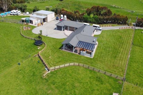Photo of property in 143a Weber Road, Dannevirke, 4971