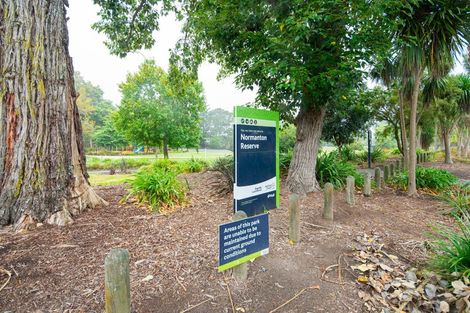 Photo of property in 27 Normanton Street, Glenfield, Auckland, 0629