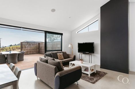 Photo of property in 310 Waitaha Road South, Welcome Bay, Tauranga, 3175