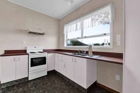 Photo of property in 47 Domett Street, Opunake, 4616