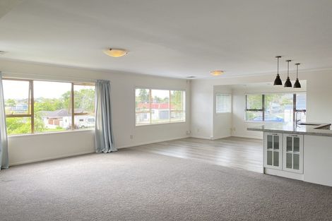 Photo of property in 12 Davita Place, Farm Cove, Auckland, 2012