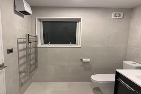 Photo of property in 138 Admirals Court Drive, Greenhithe, Auckland, 0632