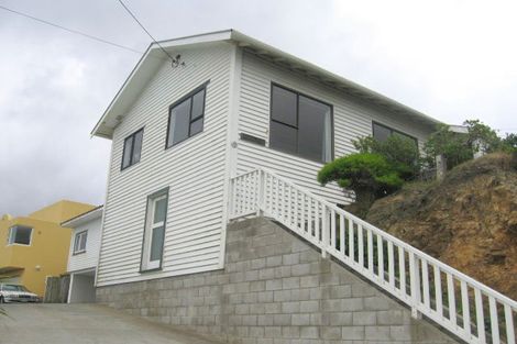 Photo of property in 32 View Road, Houghton Bay, Wellington, 6023