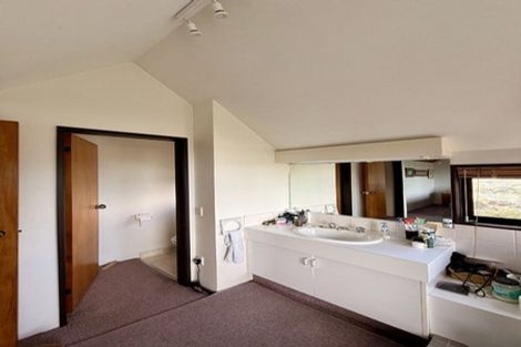 Photo of property in 23 Tamahine Street, Maupuia, Wellington, 6022