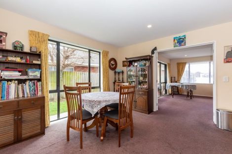 Photo of property in 40 Forest Drive, Parklands, Christchurch, 8083