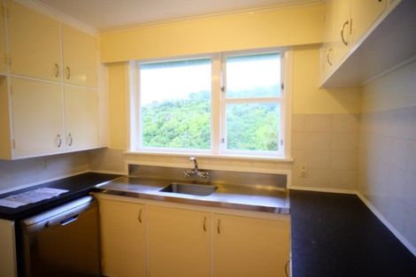 Photo of property in 86 Eskdale Road, Papakowhai, Porirua, 5024
