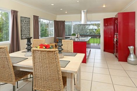 Photo of property in 57 Mcleod Road, Te Atatu South, Auckland, 0610