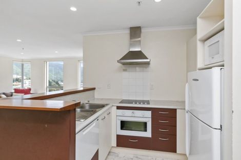 Photo of property in Terrace Heights Apartments, 12b/163 The Terrace, Wellington Central, Wellington, 6011