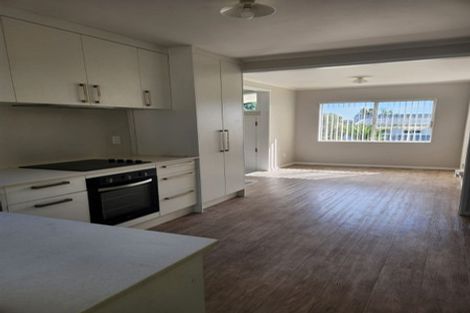 Photo of property in 1 Margan Place, Red Hill, Papakura, 2110