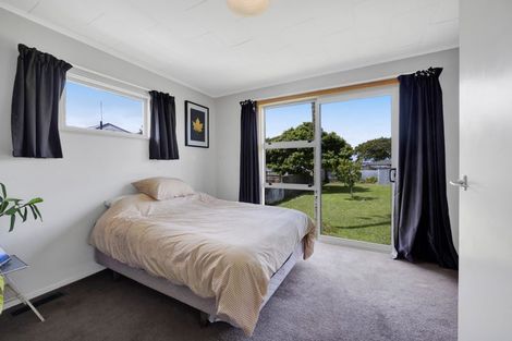 Photo of property in 130 Miranda Street, Stratford, 4332